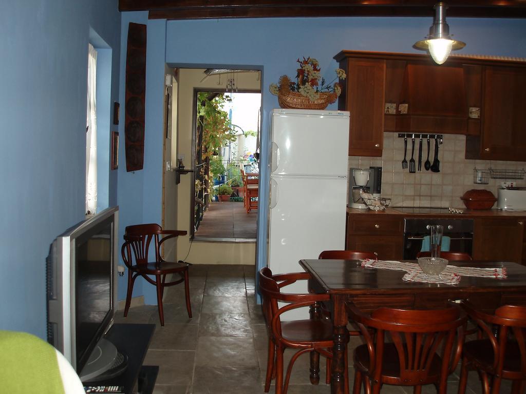 Vasilion Agrotourism Villa Polis Bilik gambar